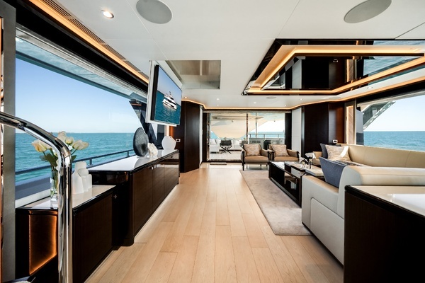 2022 Ocean Alexander 120