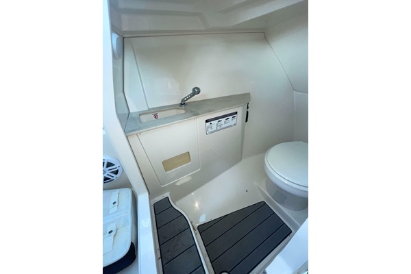 27ft Sailfish Yacht For Sale