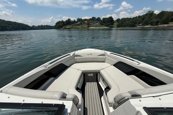 26ft Sea Ray Yacht For Sale