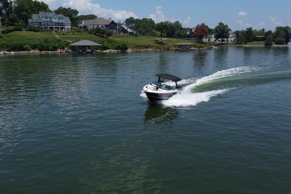 26ft Sea Ray Yacht For Sale