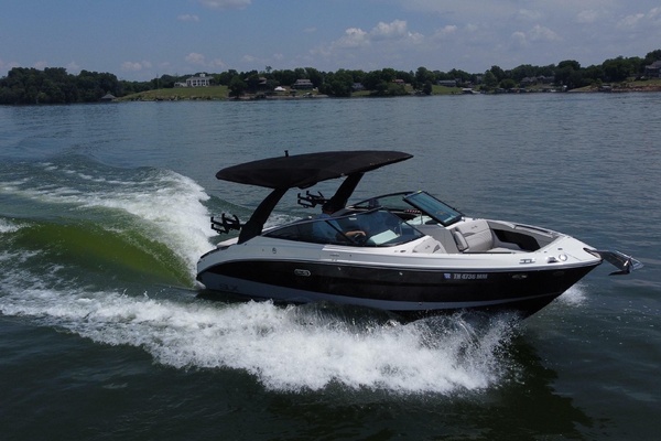 26ft Sea Ray Yacht For Sale