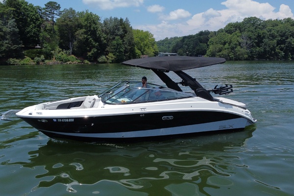 26ft Sea Ray Yacht For Sale