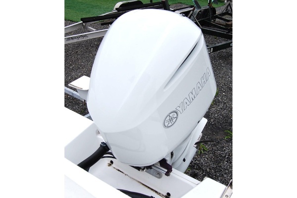 Photo of the 2023 Sportsman Open 242 Center Console