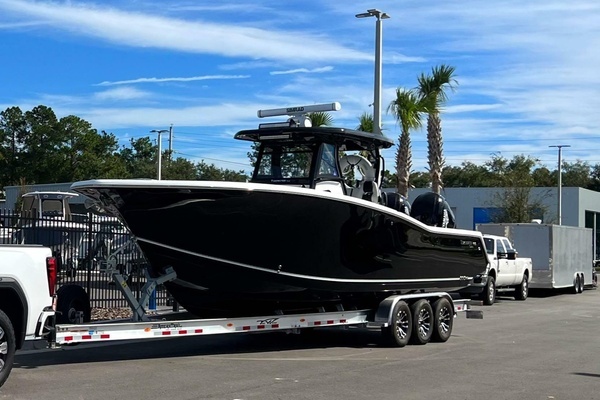 Tidewater 320 CC Adventure Yacht For Sale