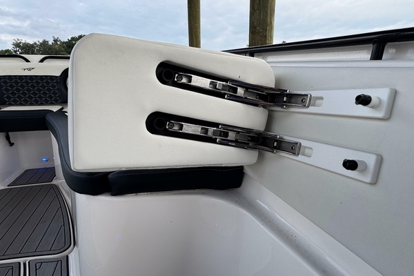 Sunset Chaser 32ft Tidewater Yacht For Sale