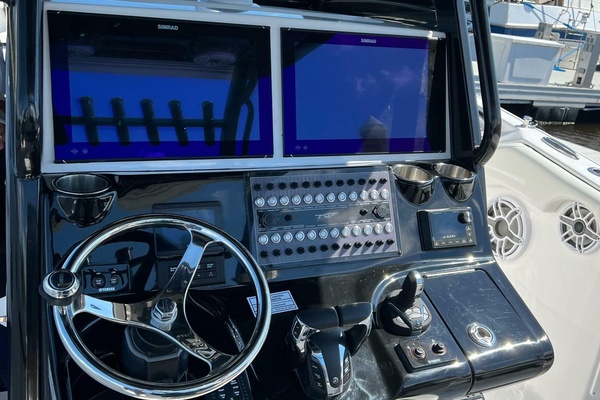 Sunset Chaser 32ft Tidewater Yacht For Sale