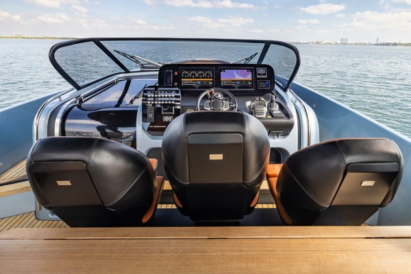 BELLA 46ft Cranchi Yacht For Sale