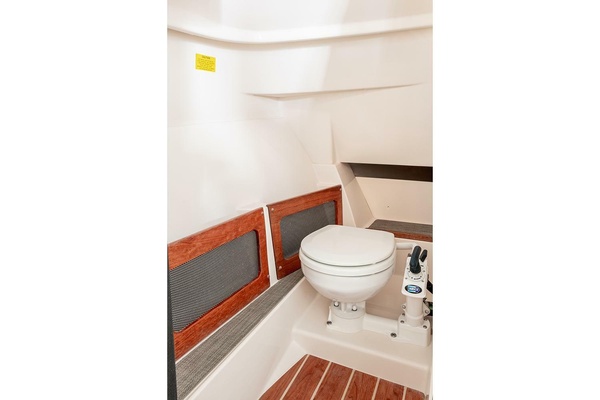 24ft Grady White Yacht For Sale