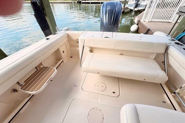 24ft Grady White Yacht For Sale
