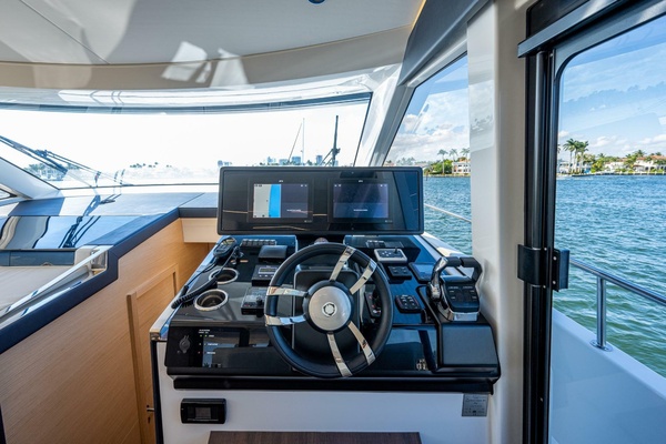 45ft Greenline Yacht For Sale