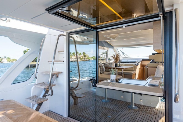45ft Greenline Yacht For Sale