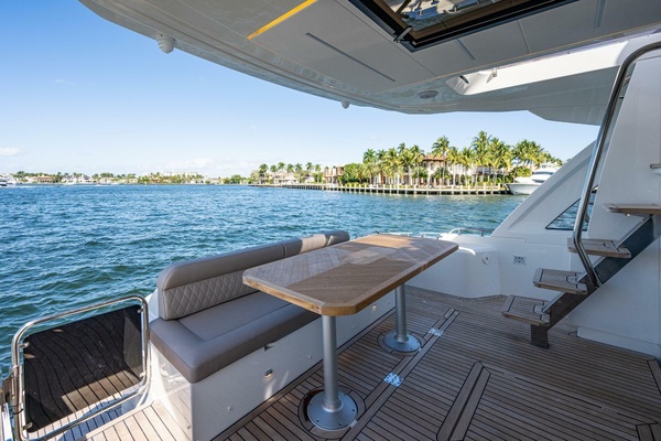 45ft Greenline Yacht For Sale
