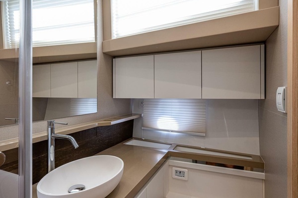 45ft Greenline Yacht For Sale