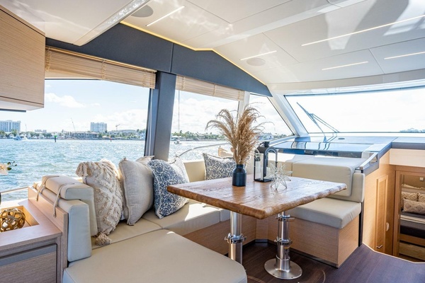 45ft Greenline Yacht For Sale