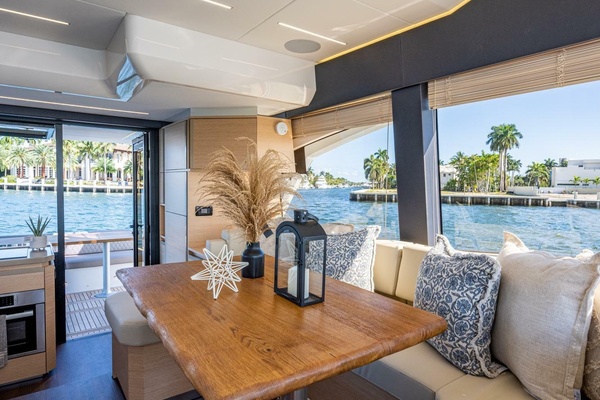 45ft Greenline Yacht For Sale