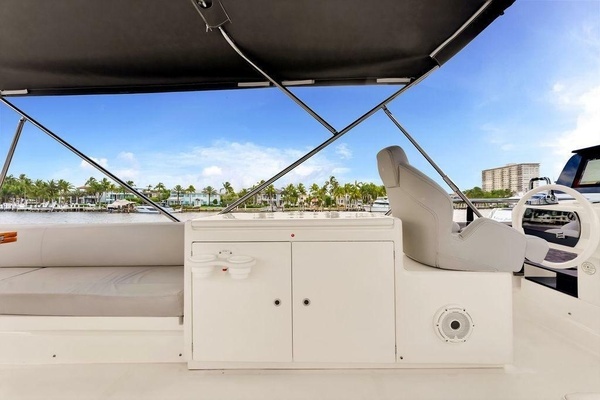 Ferretti Yachts 500 Yacht For Sale