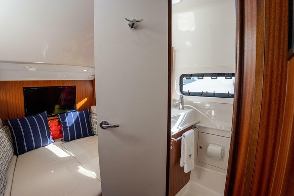 Pursuit S 428 Sport Yacht For Sale