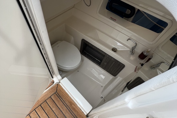 FUN DREAM 35ft Sea Ray Yacht For Sale