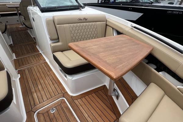 FUN DREAM 35ft Sea Ray Yacht For Sale