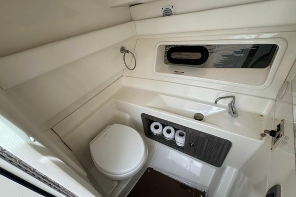 FUN DREAM 35ft Sea Ray Yacht For Sale