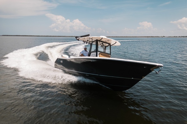 2022 Sea Hunt Gamefish 30CB