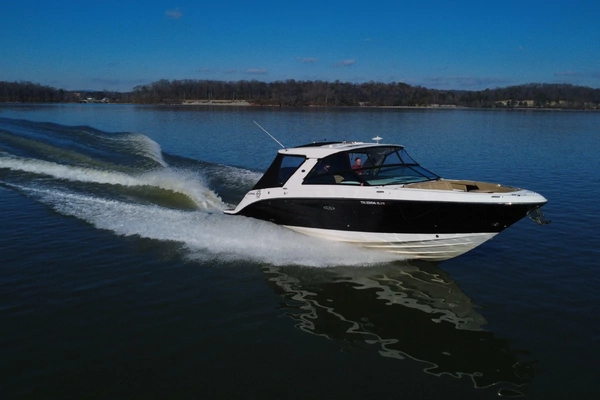 2022 Sea Ray 40