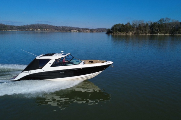 PRICED TO SELL  40ft Sea Ray Yacht For Sale