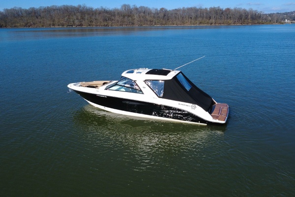 PRICED TO SELL  40ft Sea Ray Yacht For Sale