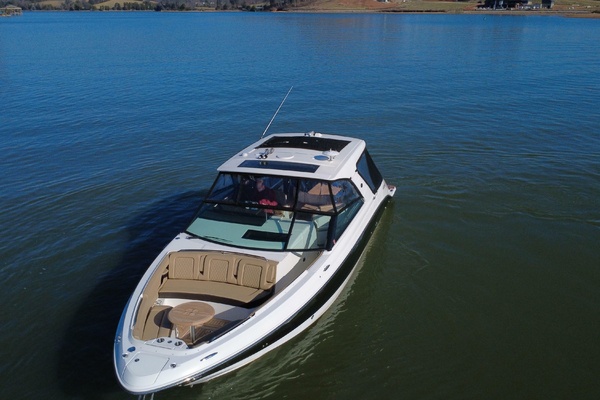 PRICED TO SELL  40ft Sea Ray Yacht For Sale