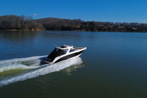 PRICED TO SELL  40ft Sea Ray Yacht For Sale