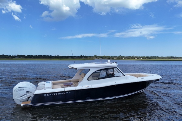 Southport 33 DC Yacht For Sale