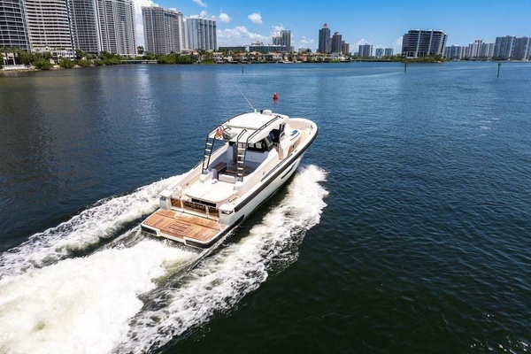 Ocean One 42ft Bluegame Yacht For Sale