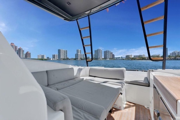 Bluegame BG 42 Yacht For Sale