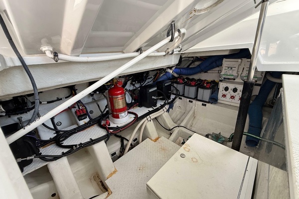 Cruisers Yachts 38 GLS OB Yacht For Sale