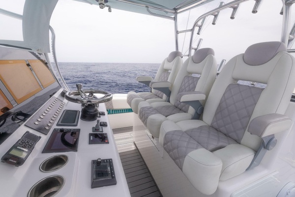 Bluefin Tales 39ft Front Runner Yacht For Sale