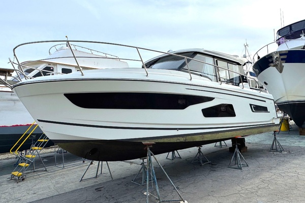 Bohemian 34ft Jeanneau Yacht For Sale