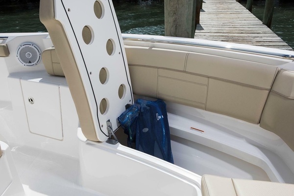 34ft Pursuit Yacht For Sale