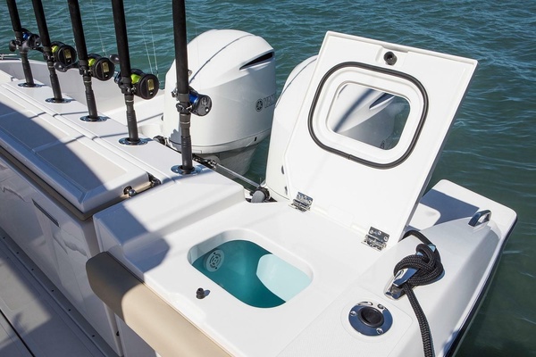 34ft Pursuit Yacht For Sale