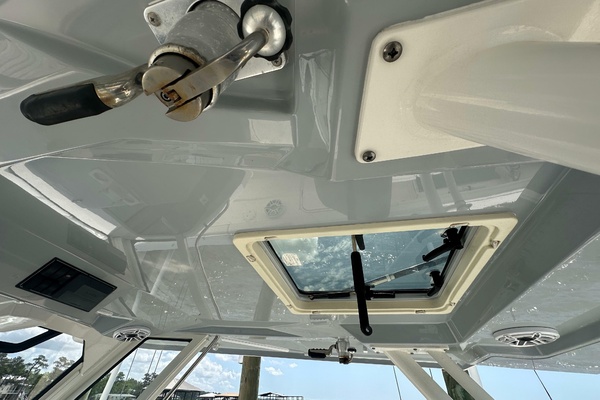 34ft Pursuit Yacht For Sale