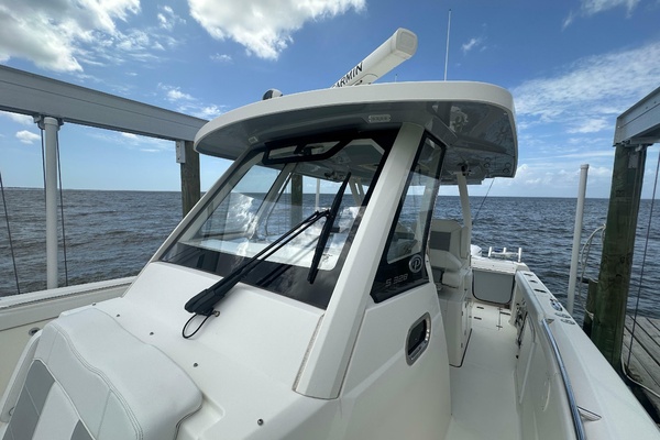 34ft Pursuit Yacht For Sale