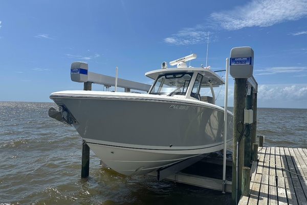 34ft Pursuit Yacht For Sale