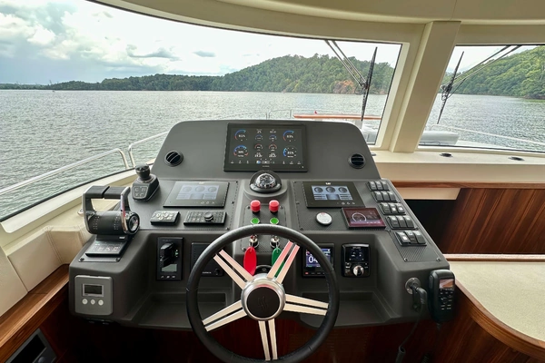 2021 Sirena 58