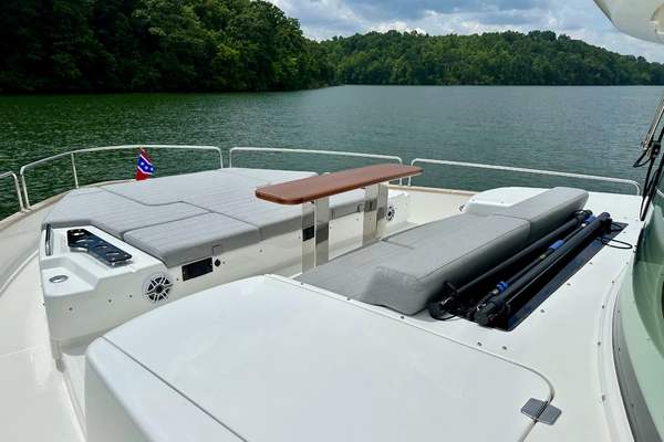 2021 Sirena 58