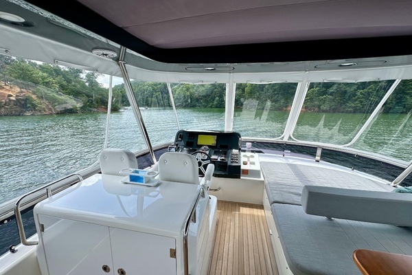 Sirena 58 Yacht For Sale