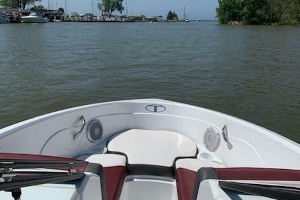 20ft Tahoe Yacht For Sale