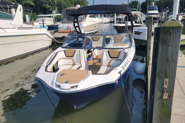 25ft Yamaha Boats Yacht For Sale