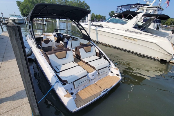 25ft Yamaha Boats Yacht For Sale
