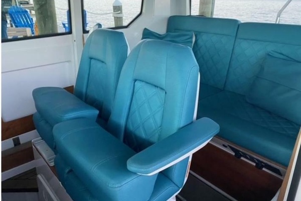 28ft Axopar Yacht For Sale