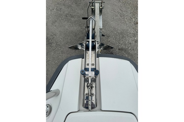 28ft Axopar Yacht For Sale