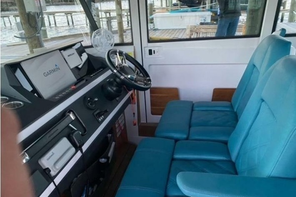 28ft Axopar Yacht For Sale